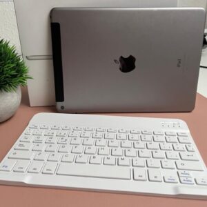 table iPad 2 .iPadOS 15.8.1. se ha dado poco uso.como nuevo