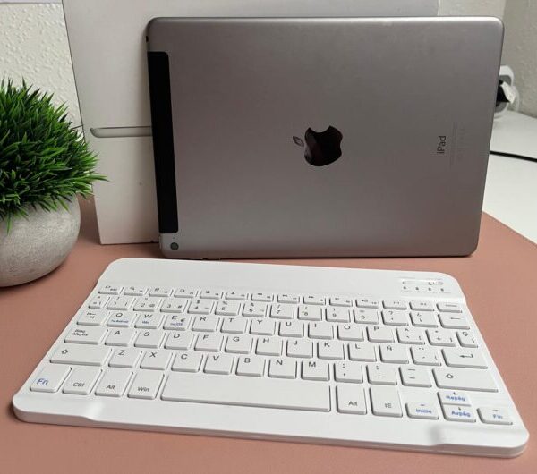 table iPad 2 .iPadOS 15.8.1. se ha dado poco uso.como nuevo