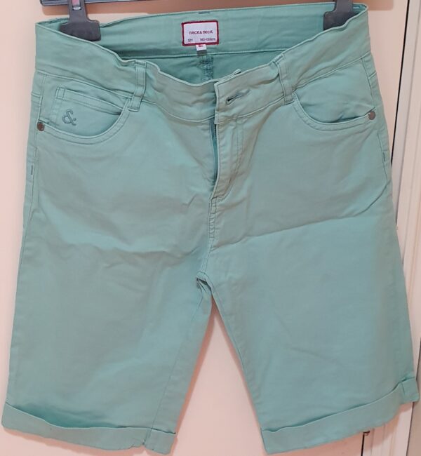 20260516_120157 Bermudas Neck Neck talla 12años