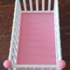 Cuna para casa de muñecas
