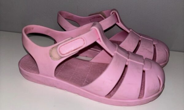 Chanclas zara