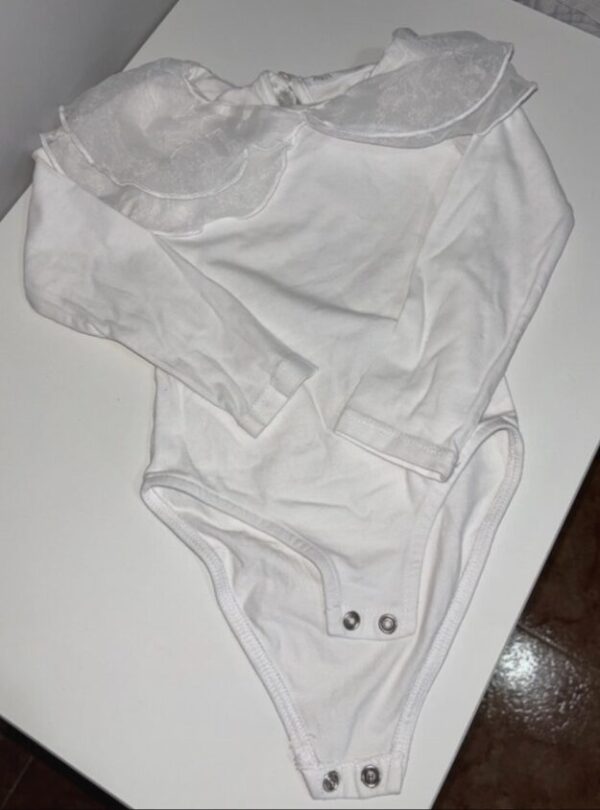 Bodi con cuello zara