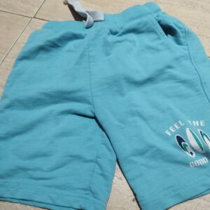 Pantalón corto