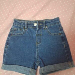 Pantalon vaquero corto